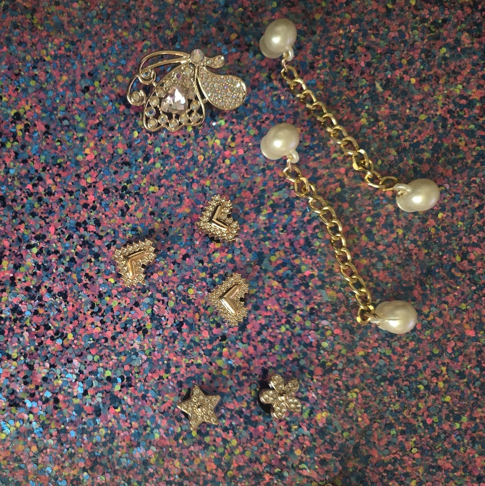 Jibbitz Shoe Charms Gokd